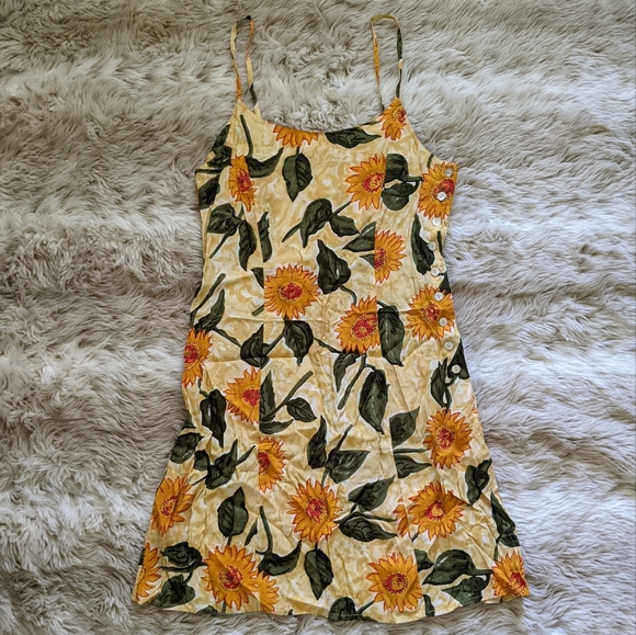 Vintage sunflower print dress - Picture 2 of 9